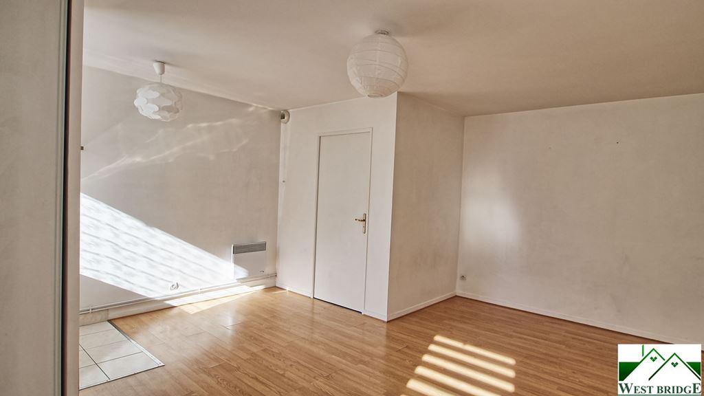 Appartement Studio GARANCIERES (78890) WEST BRIDGE