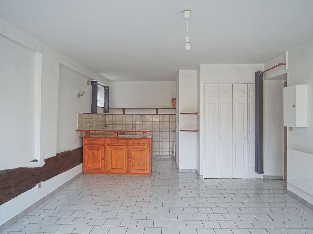 Appartement Studio LA QUEUE LEZ YVELINES (78940) WEST BRIDGE